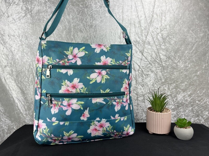Green floral fashion handbag