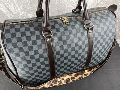 Black and grey Holdall