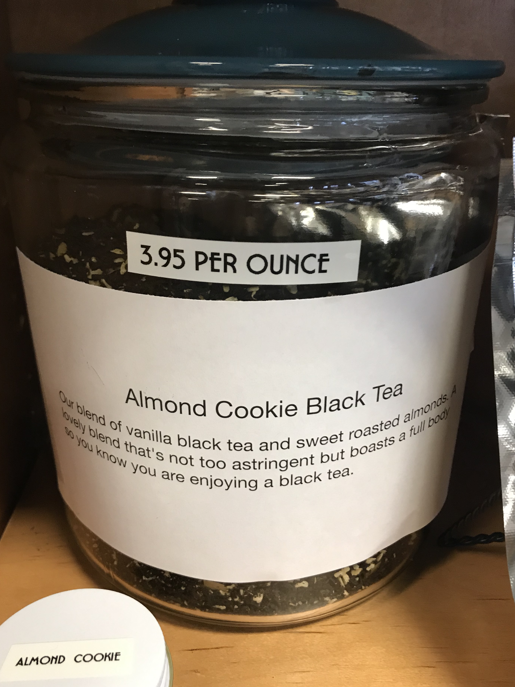 Almond Cookie Black Tea