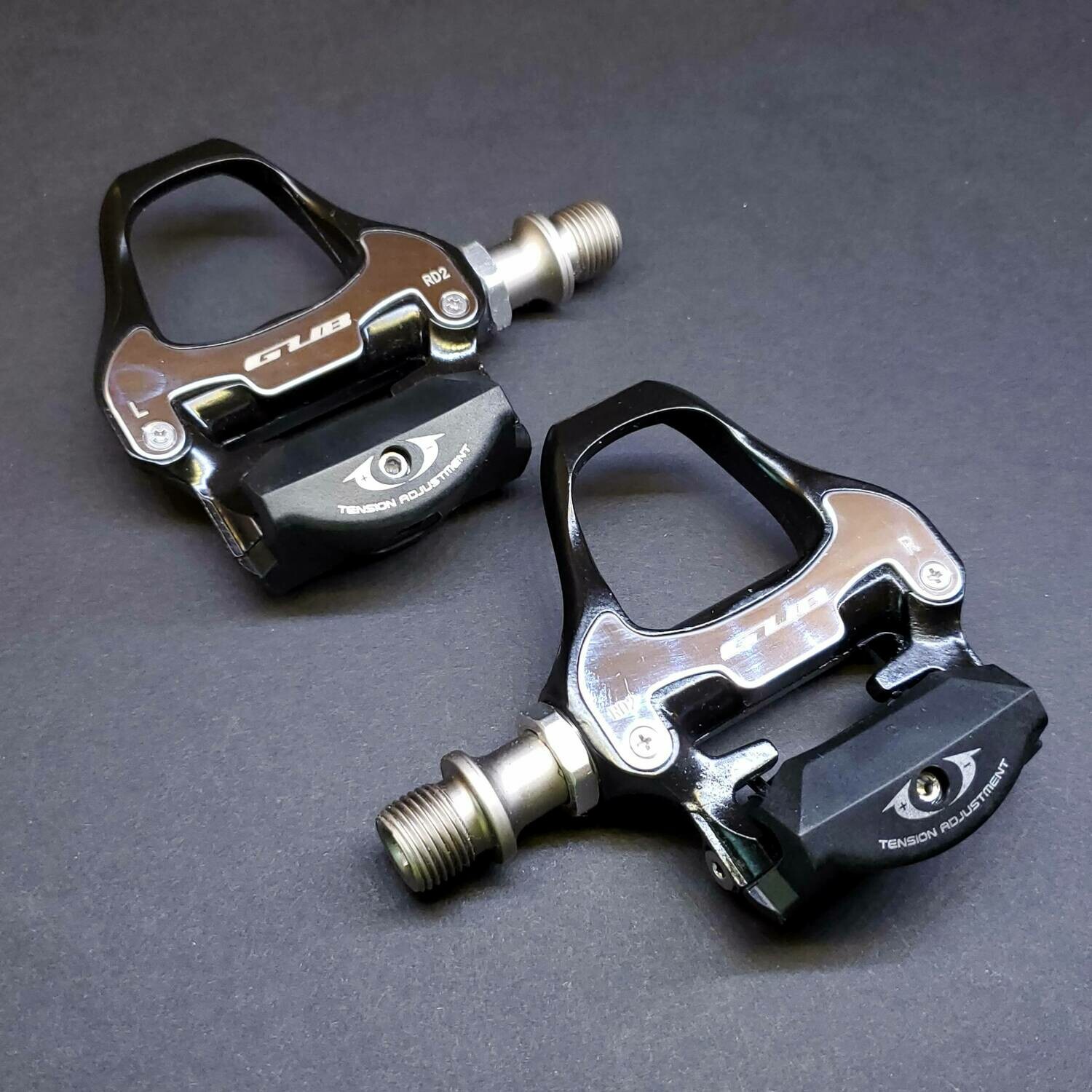 road pedal cleats