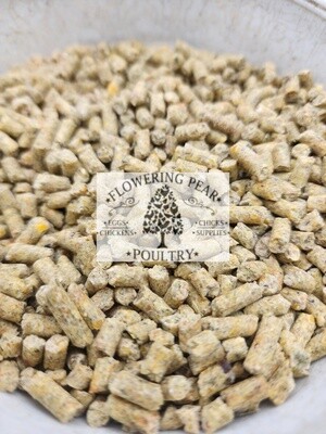 Original SPECIAL BLEND Flowering Pear Poultry recipe WINTER blend LAYER Feed 19% protein Pellets. Original SPECIAL BLEND Flowering Pear Poultry recipe WINTER blend LAYER Feed 19% protein Pellets.