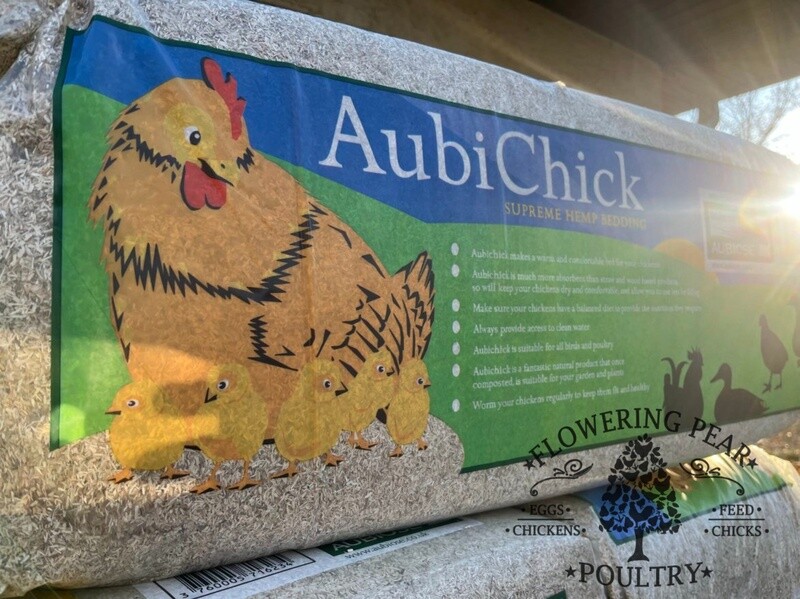 Hemp Bedding SOFT FINE CUT for Chickens, Horses, small animals, reptiles Hemp Bedding SOFT FINE CUT for Chickens, Horses, small animals, reptiles