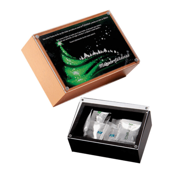 CAJA CON IMAN