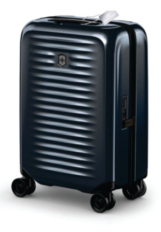 VICTORINOX CADET