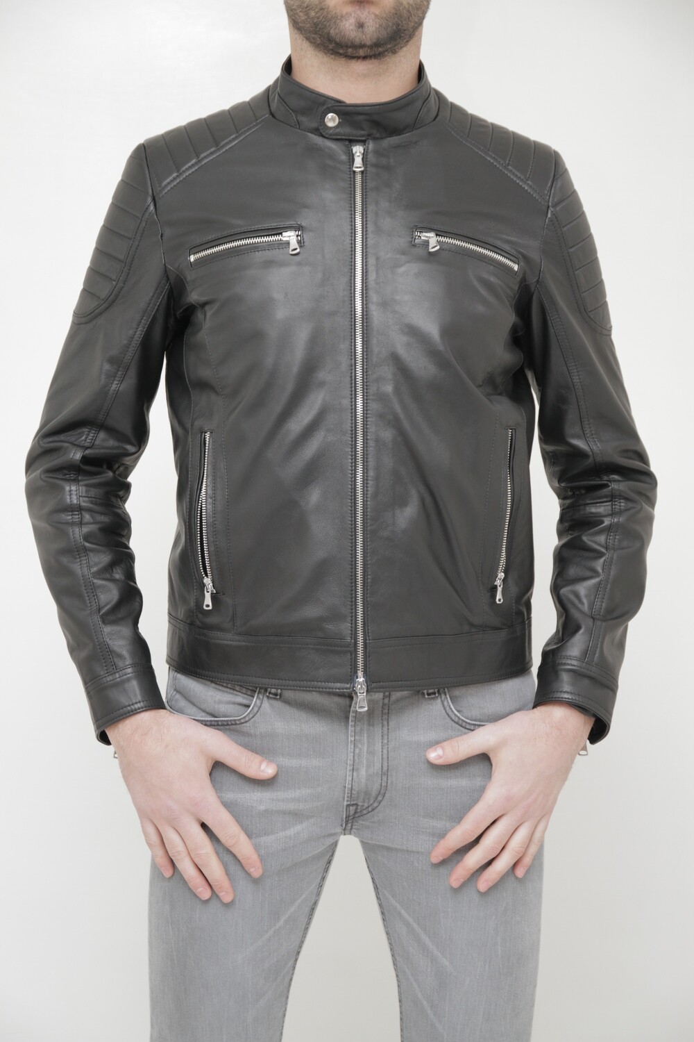 Bikers in pelle
