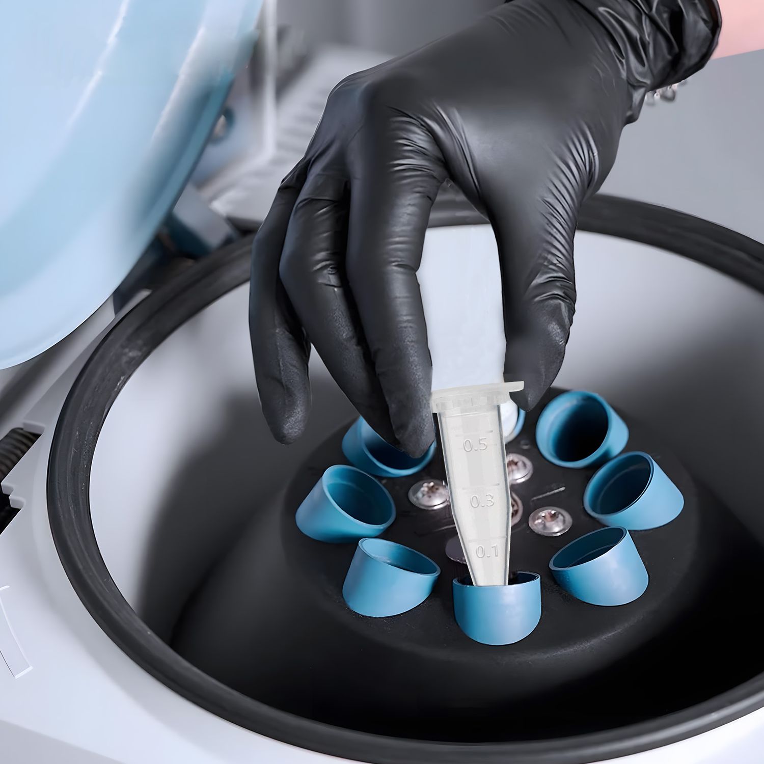 Biologix® 5 Cases of Microcentrifuge Tubes + 1 Centrifuge, 1.5/2.0