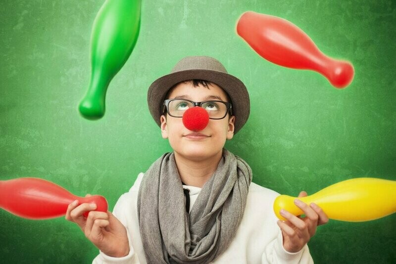 Learn To Juggle - DVD and Three Juggling Balls - £15 inc P&P
