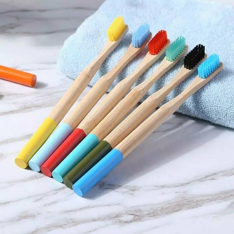 Cepillo de dientes adulto; Multicolor, natural y ecológico