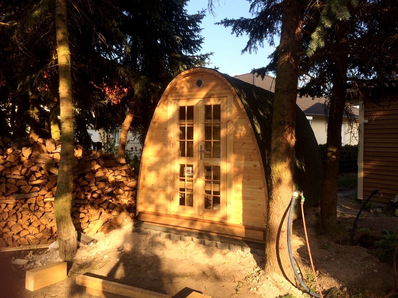 Sauna Pod 2,4 x 3,0 Meter für 2–4 Personen