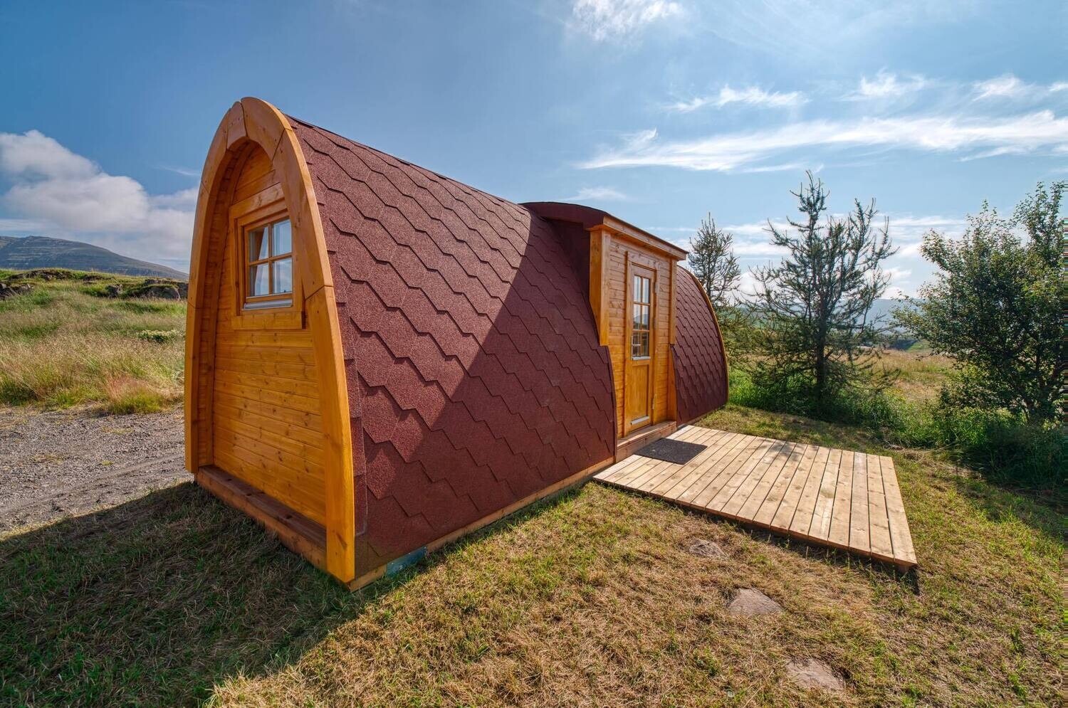 Isolierter Luxus Camping Pod 2,4 Meter mit Seiteneingang