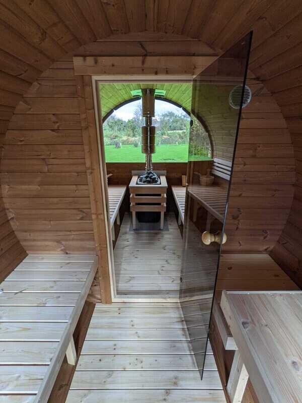 Saunafass 4.8 m für 6-8 Personen mit Vorraum