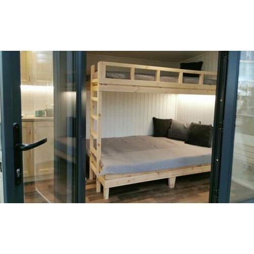 Modernes Campinghaus 2.3 x 6.0 m