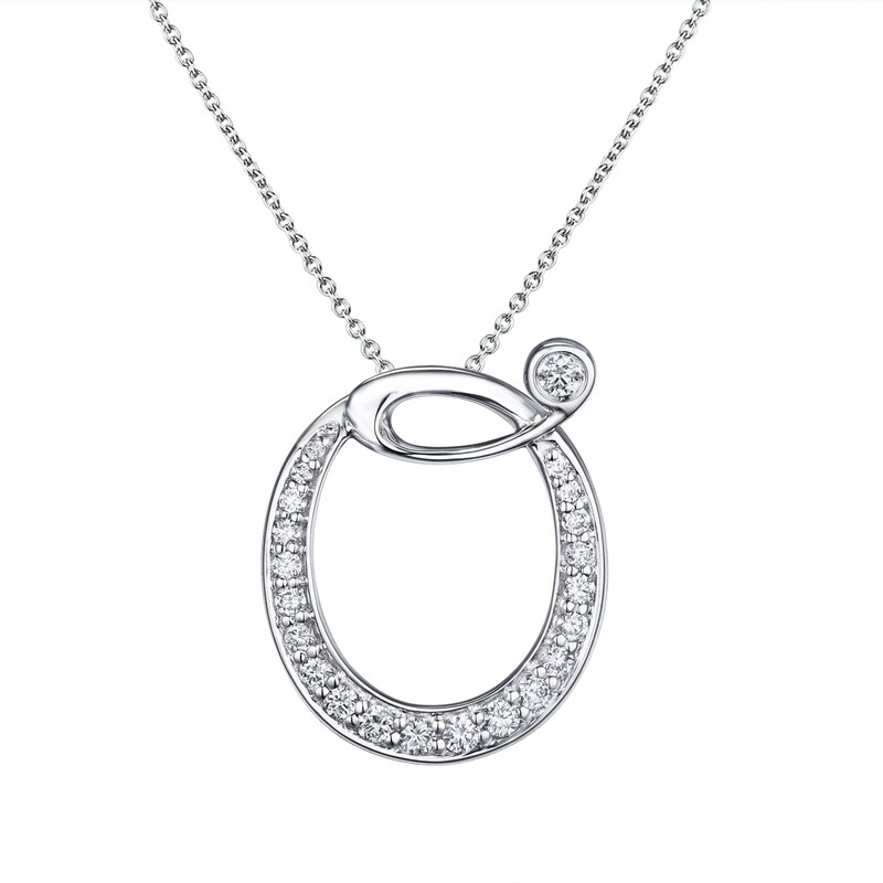 O Pendant in 18K White Gold with Diamonds