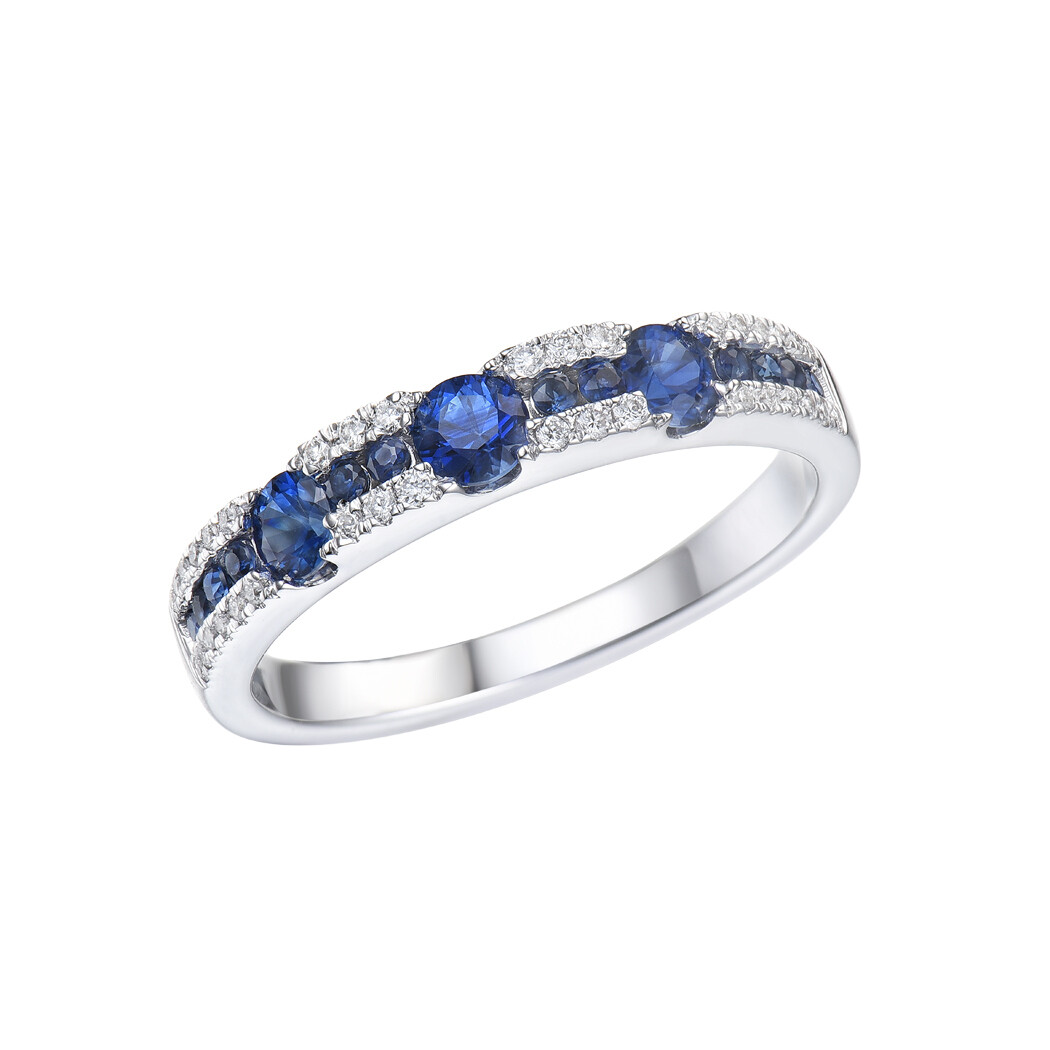 Sapphire and Diamond Ring in 18K White Gold