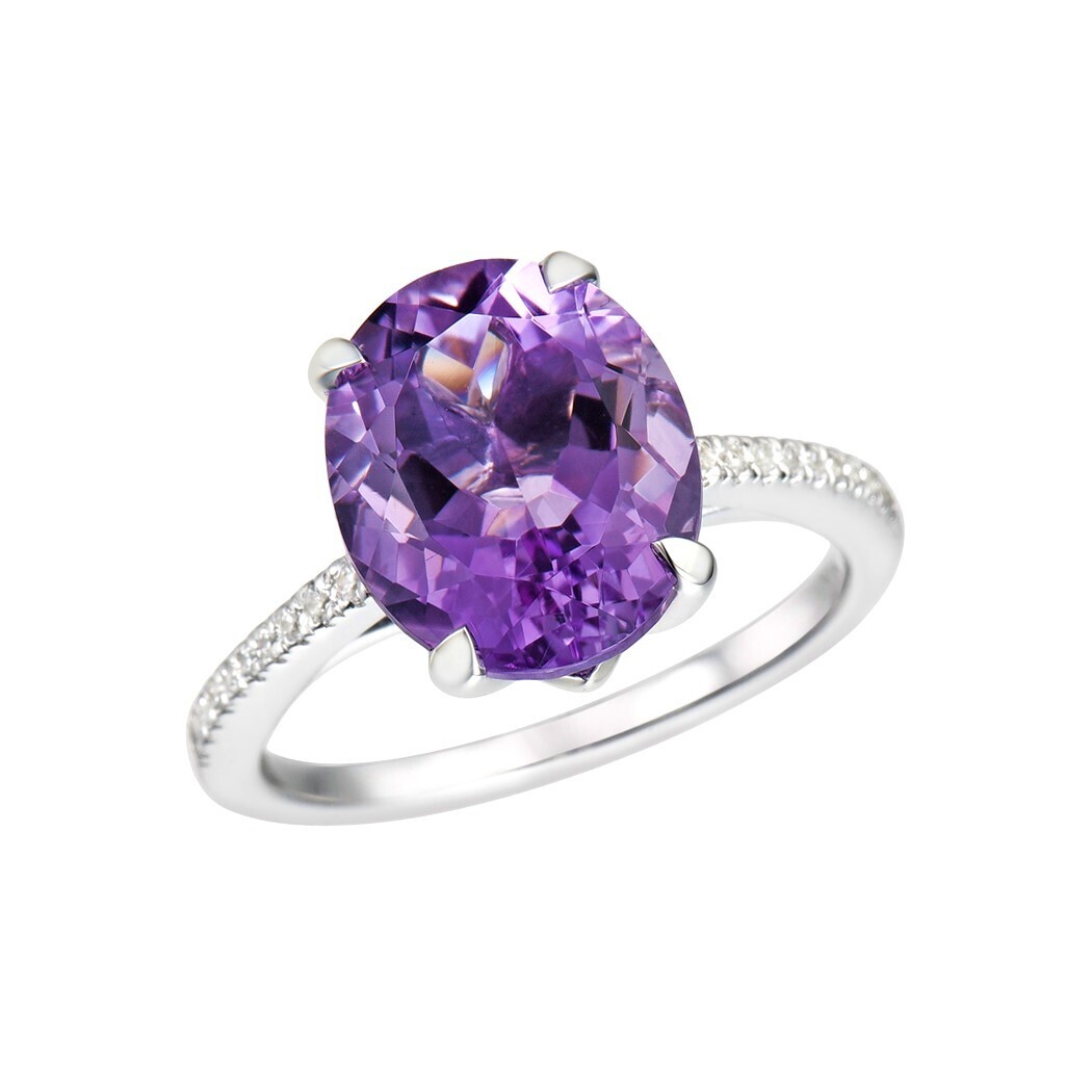 Amethyst and Diamond Ring in 9K White Gold