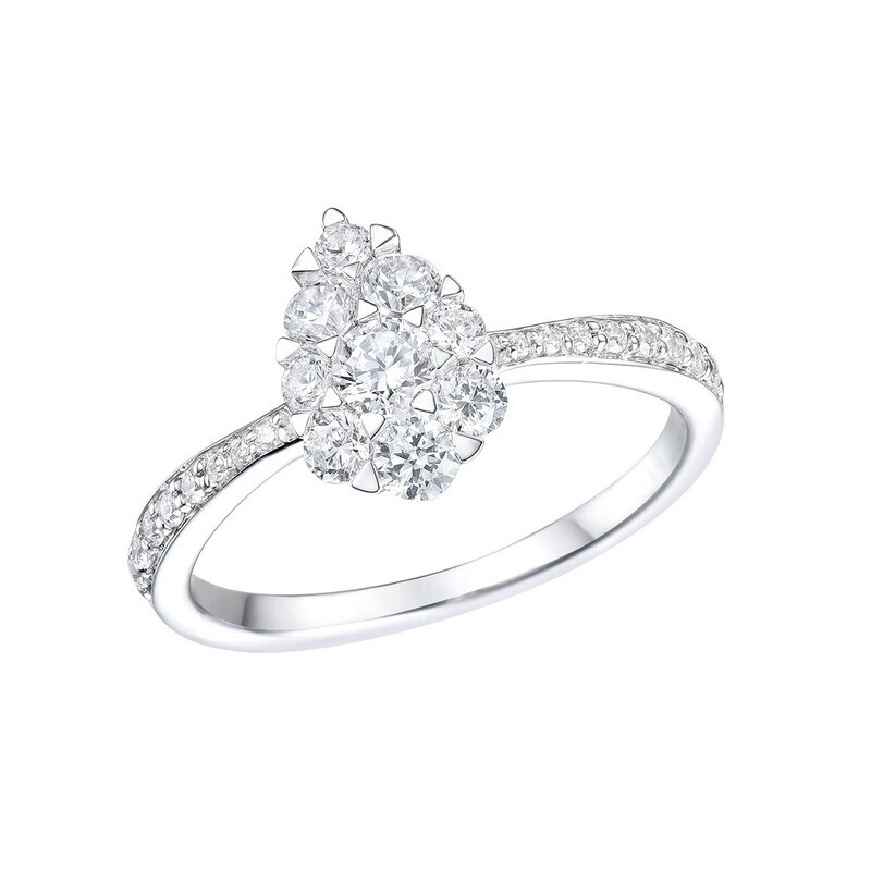 Diamond Ring in 18K White Gold