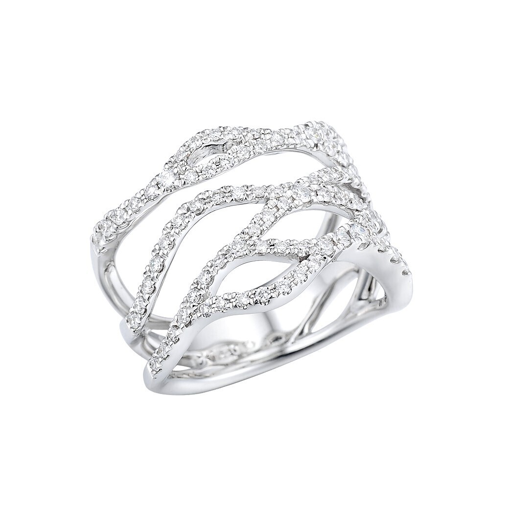 Diamond Ring in 18K White Gold