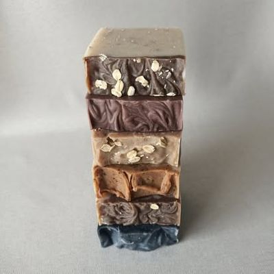 Flora&#39;s Soaps &amp; Oils
