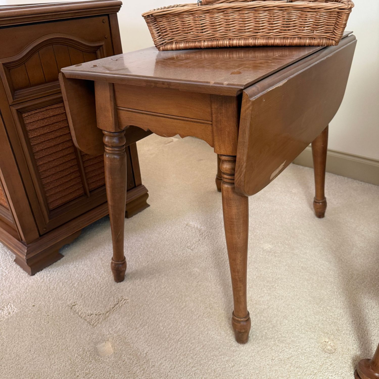 Mersman drop-leaf side table, some wear to top 23"H x 25"L, 34"W when open