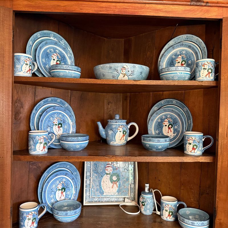 Pacific Rim hand-painted snowman china set Pacific Rim hand-painted snowman china set