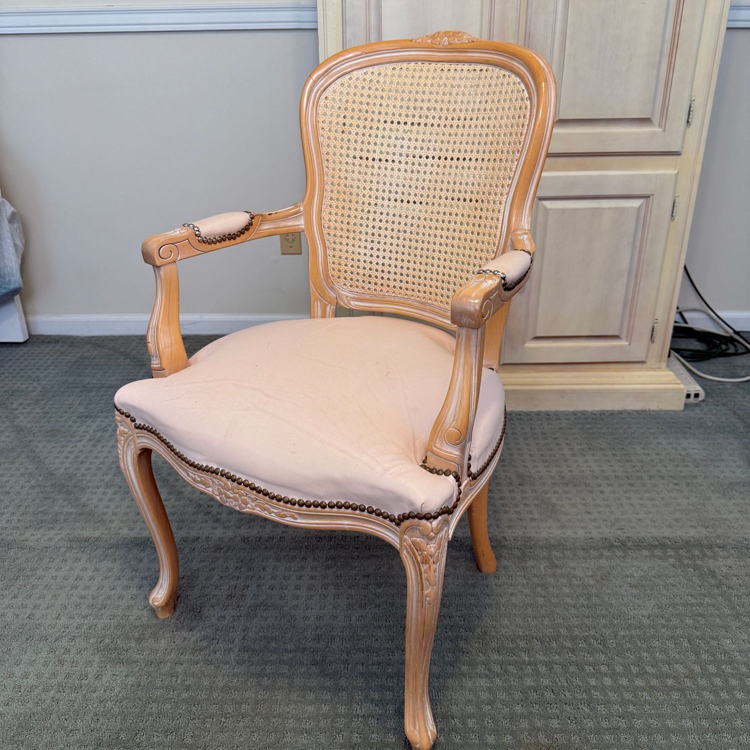 Chateau D'Ax spa Italian (French Provincial) chair, pale pink seat (needs minor cleaning) 40"H x 23"W