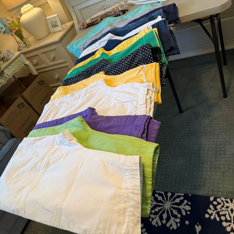 Capri pants box 2 colorful lot with Riders, Vanderbilt, Blair, Lee, most are size 18, approx. 13 pair
