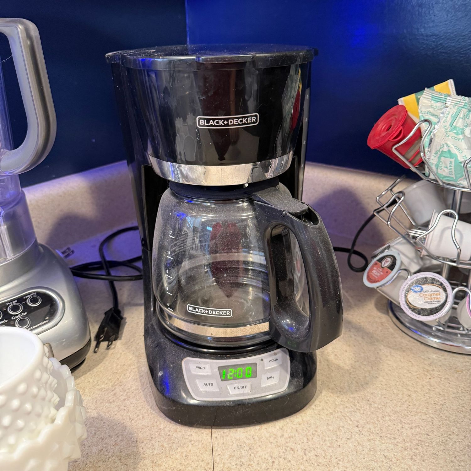 Black & Decker coffee maker, works