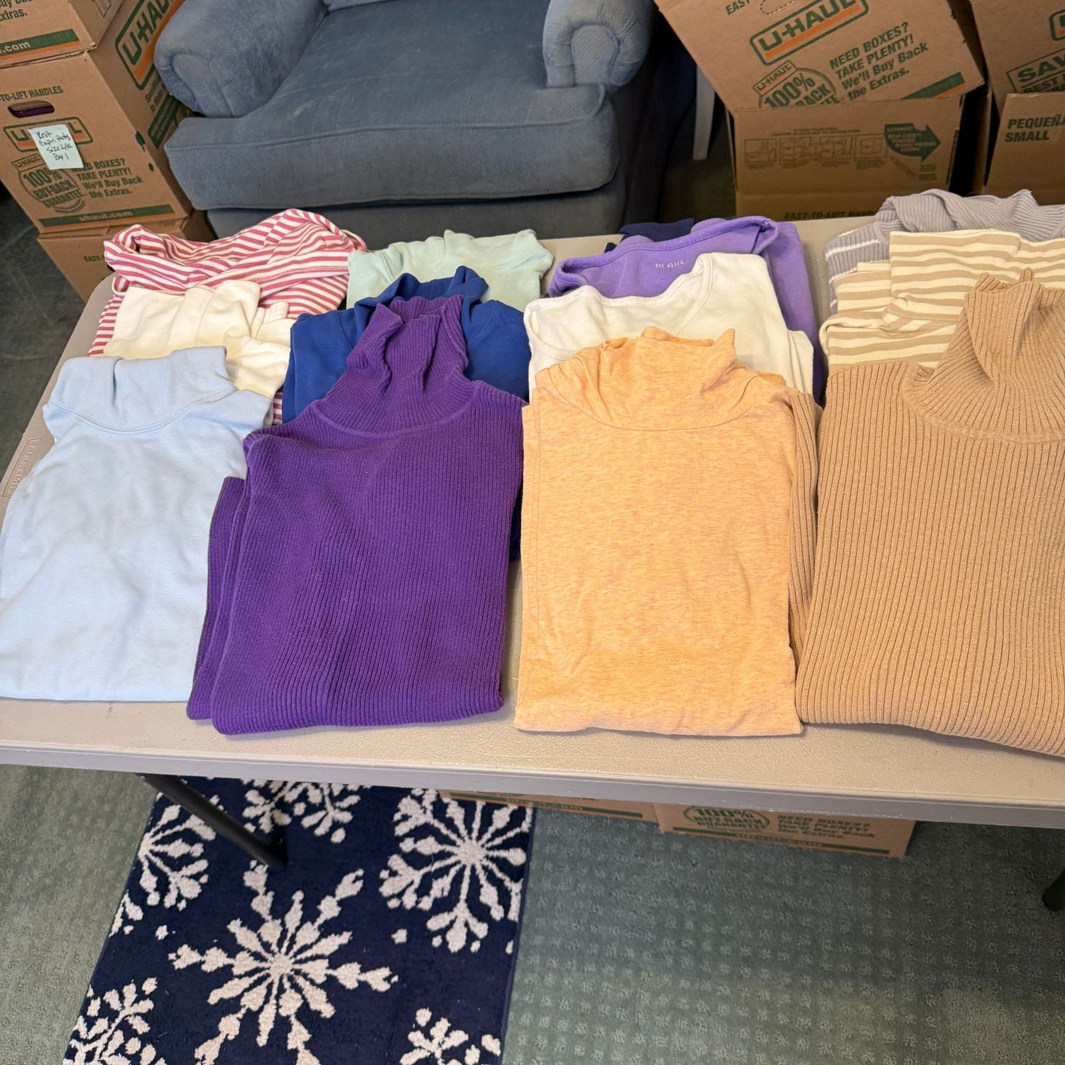 Long sleeve shirts/turtle necks L/XL
