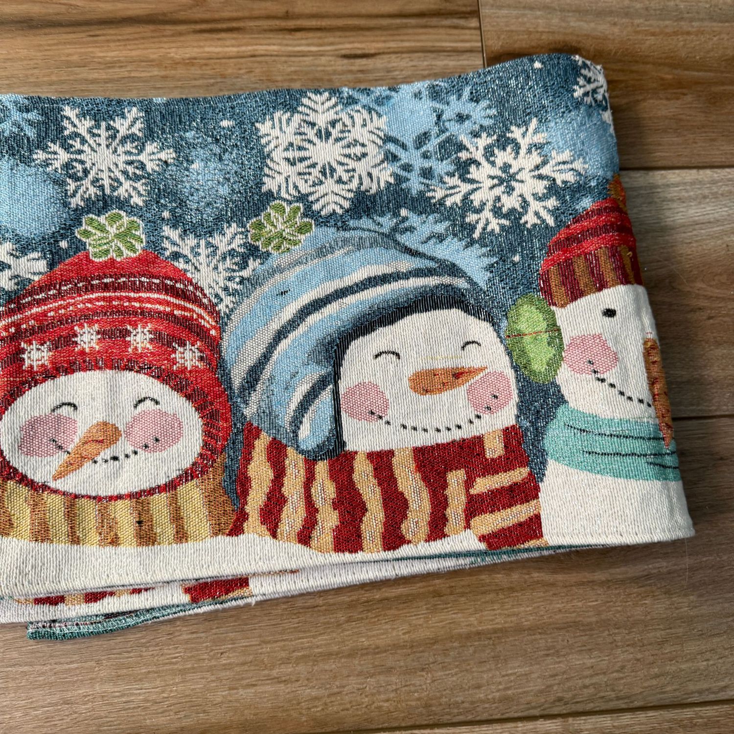 Snowman table runner