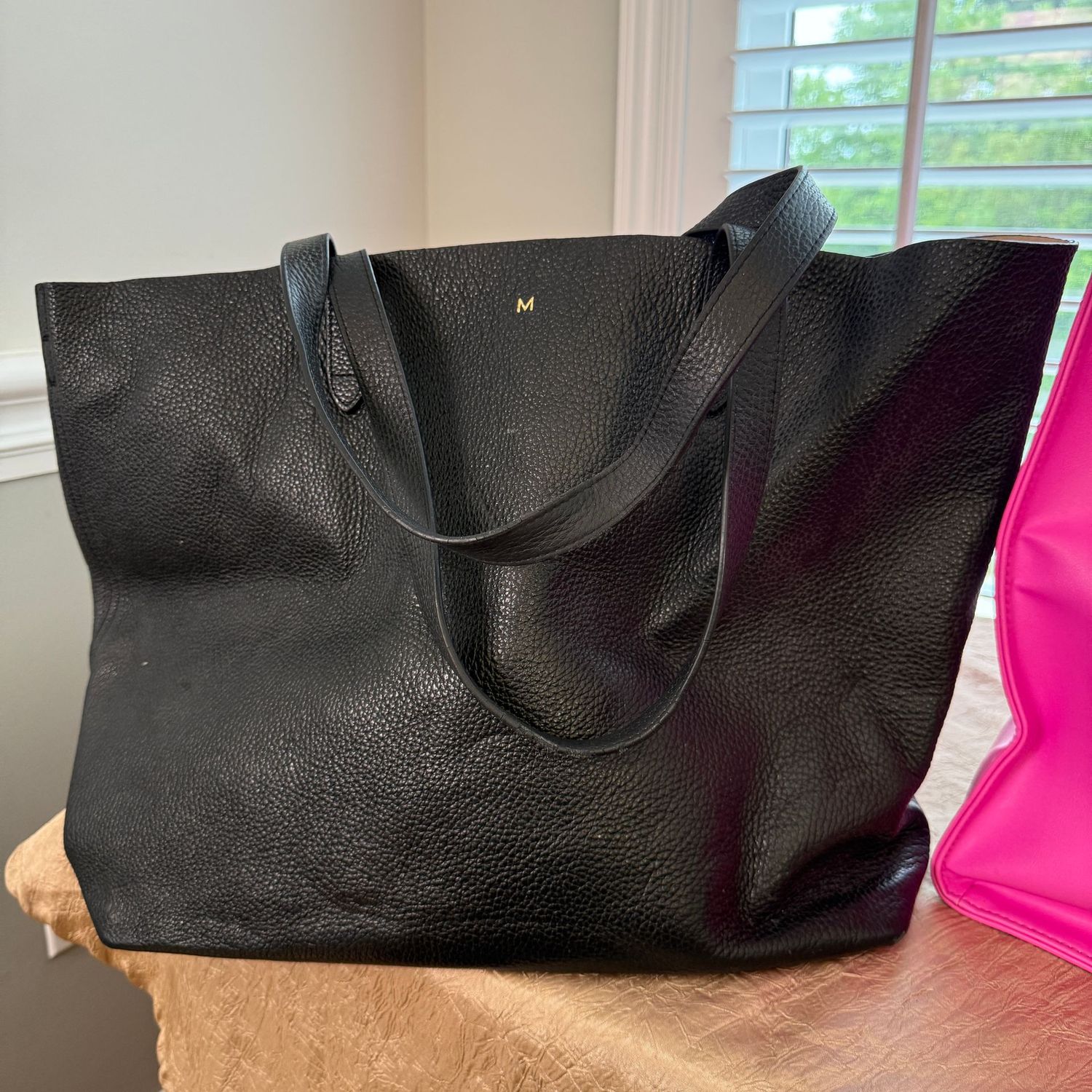 Cuyana black Italian leather easy tote, has some minor wear and some ink spots inside, perfect for laptop 11"H x 19"W