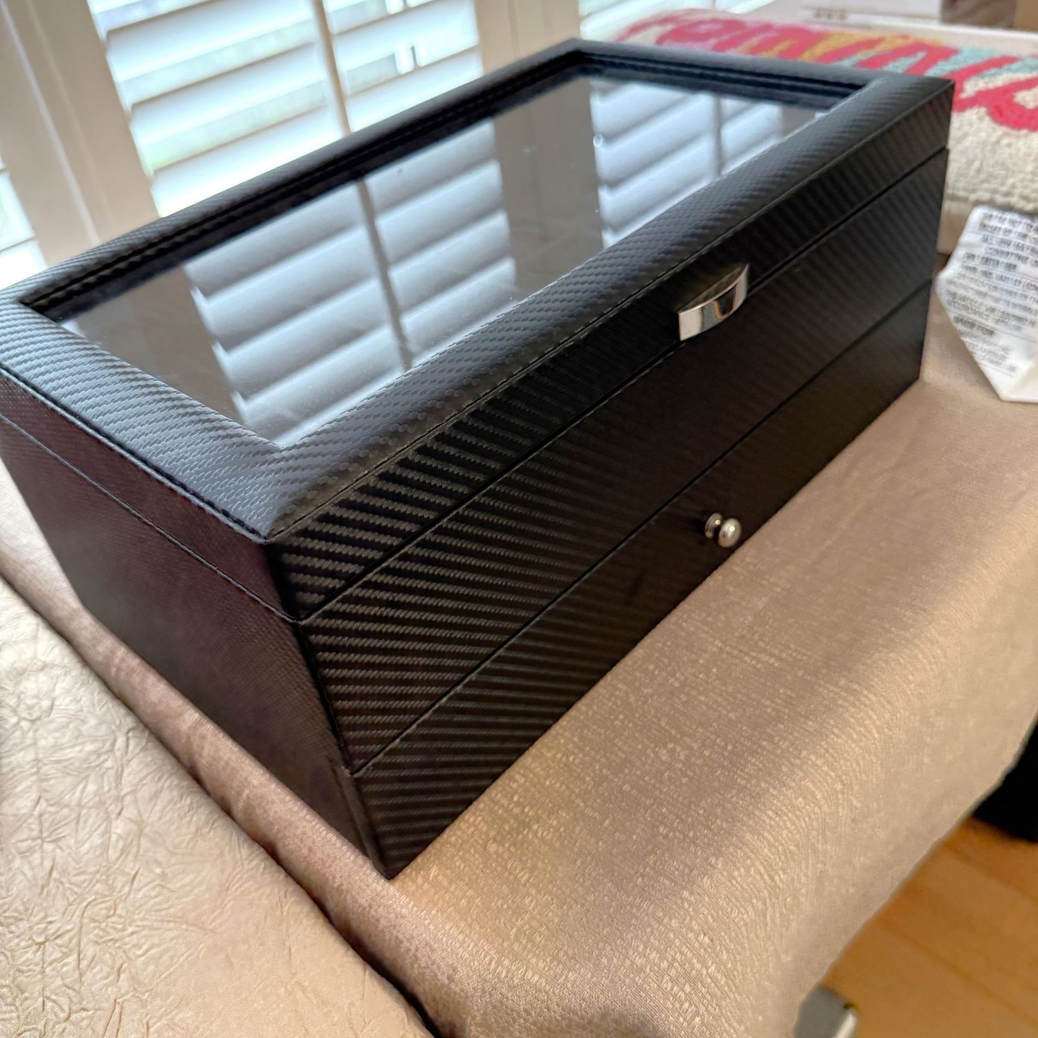 Watch and jewelry storage box 6"H x 14"L