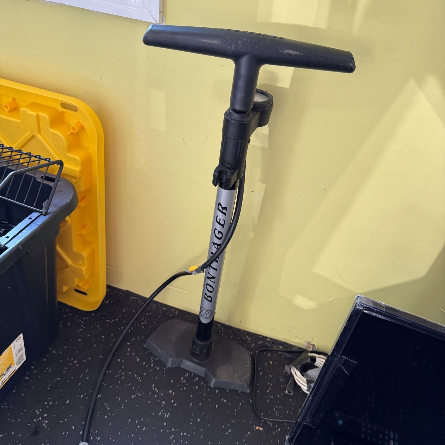 Bike air pump