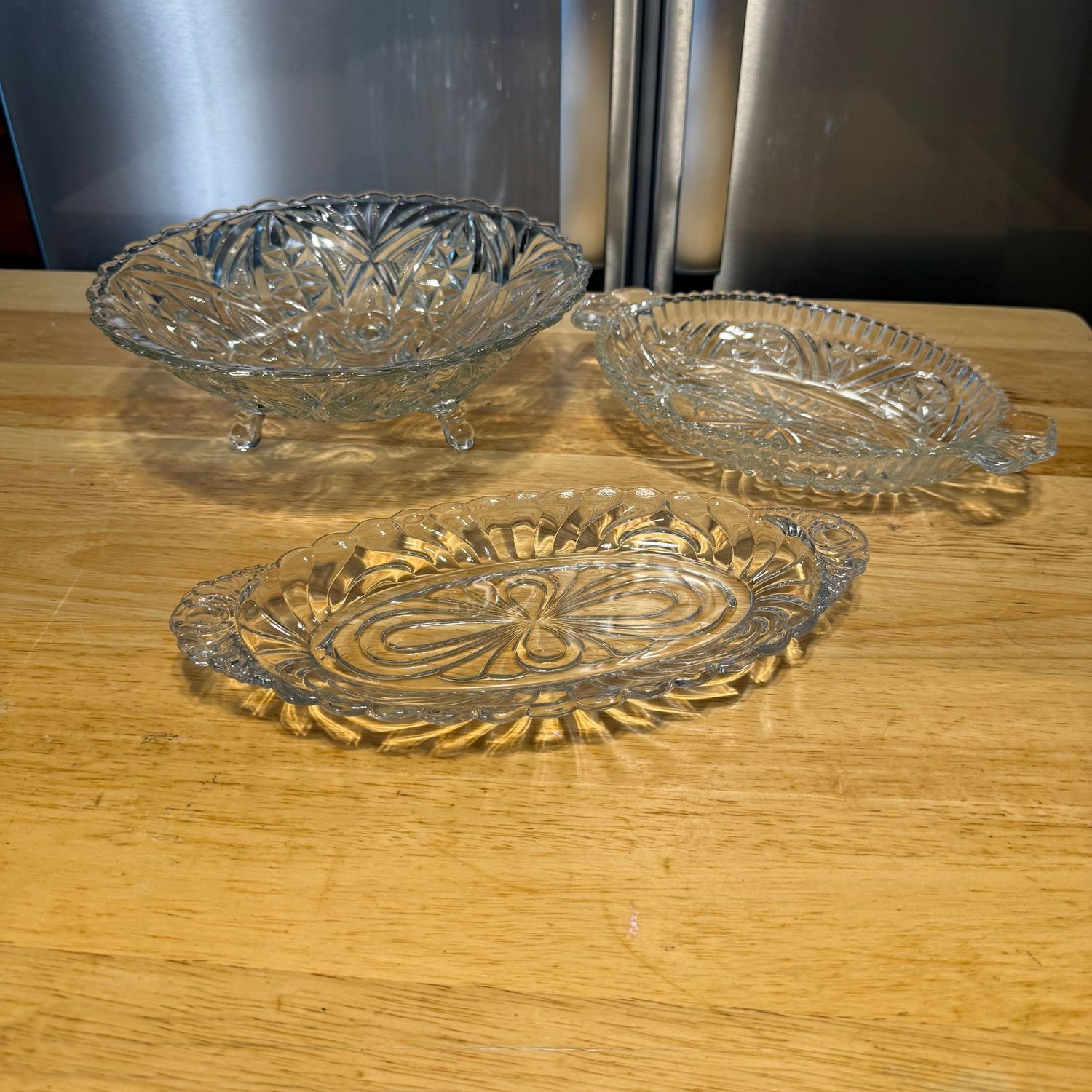 Trio of Cambridge and Anchor Hocking serving dishes, bowl is 10 Trio of Cambridge and Anchor Hocking serving dishes, bowl is 10"W