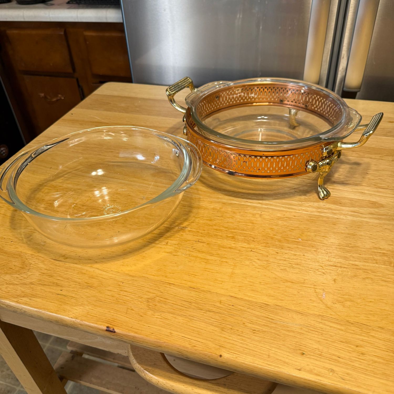 Casserole stand with two 8 Casserole stand with two 8" glass casserole inserts