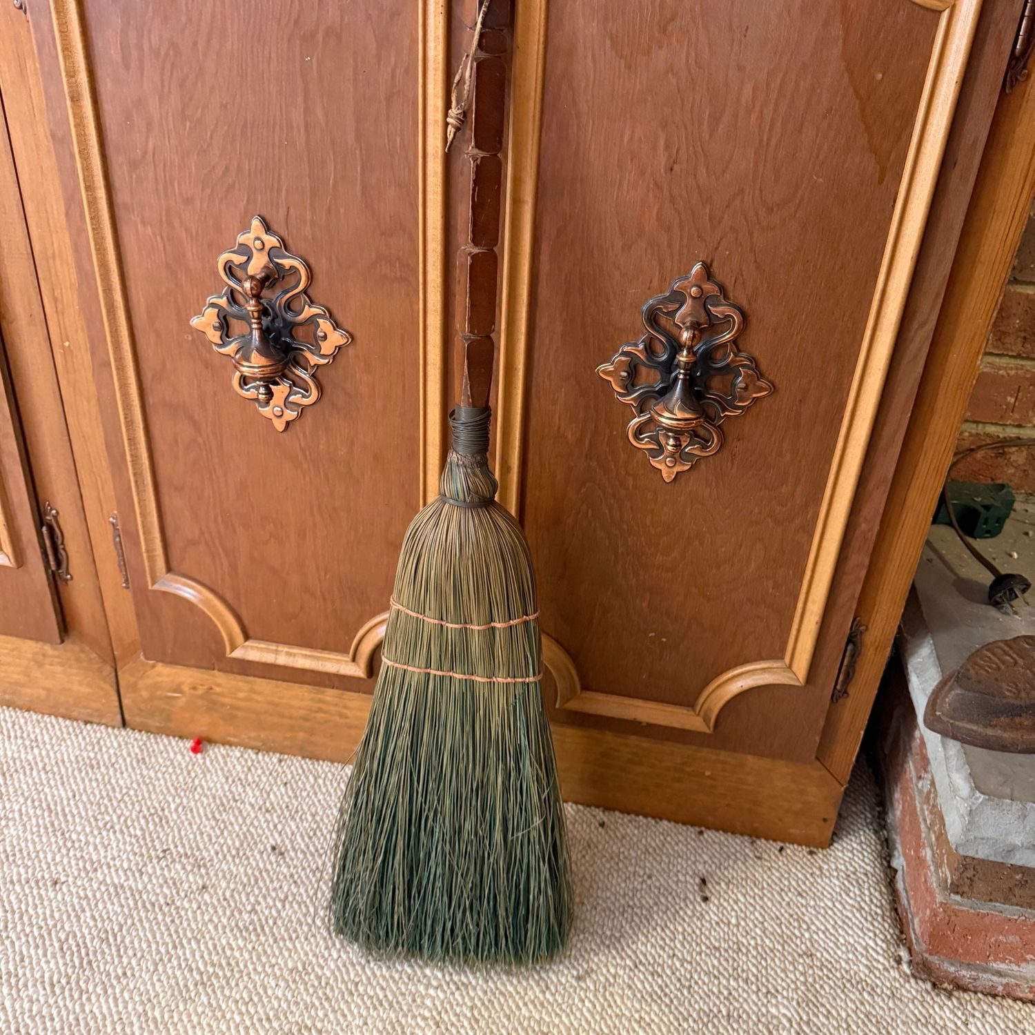 Fireplace broom, 26 Fireplace broom, 26"H