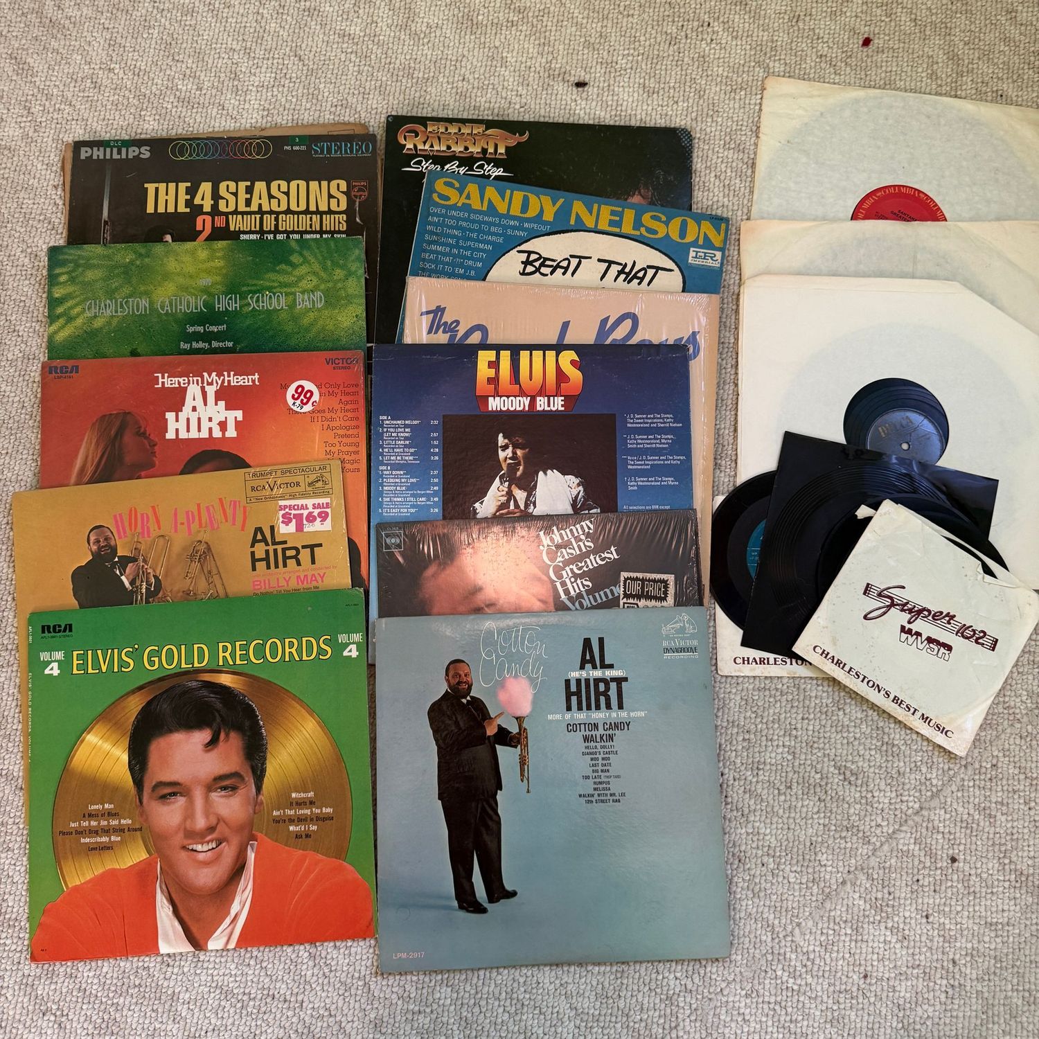 Group of record albums, some wear, including Elvis' Gold Records Volume 4