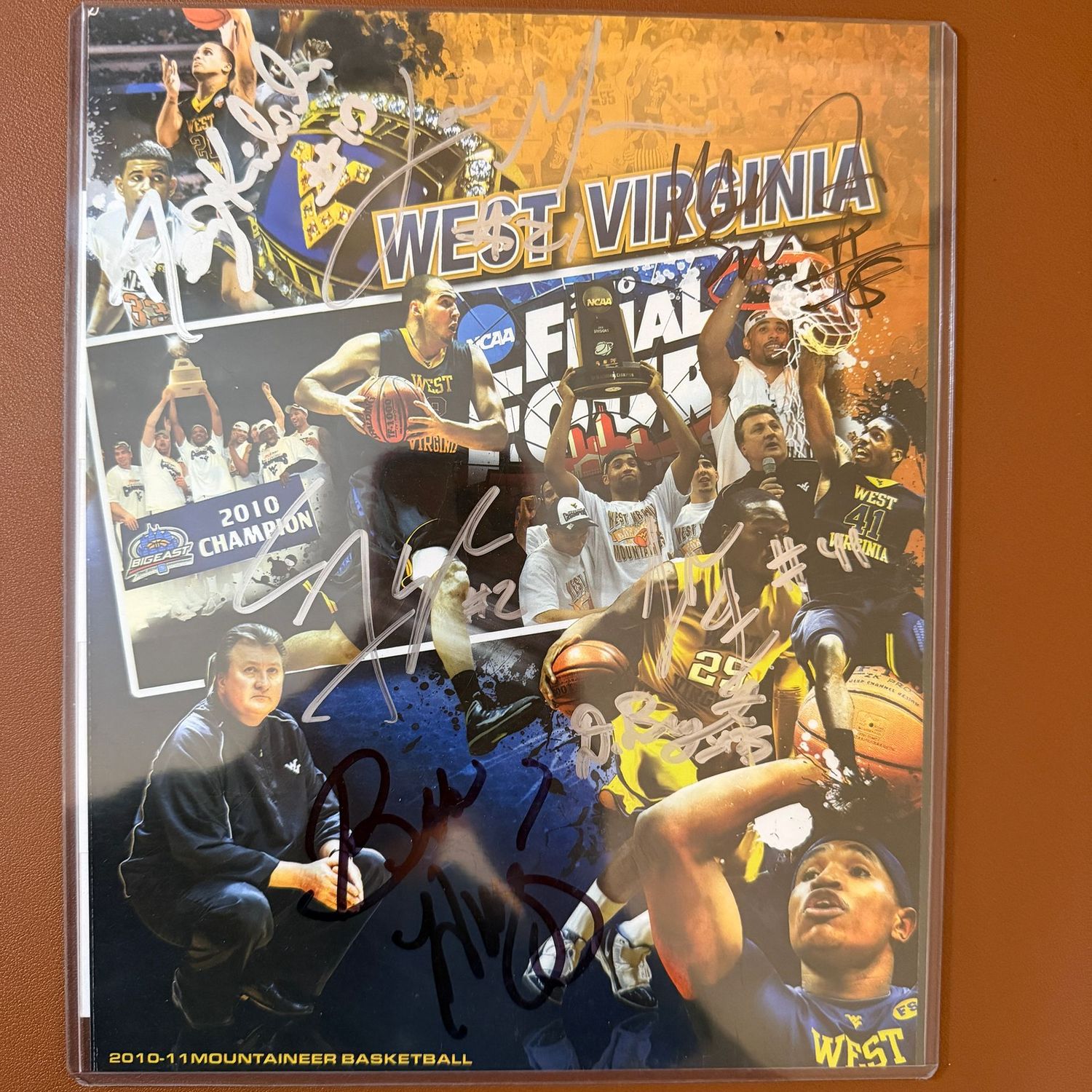 Autographed 8x10 #8, 2010 Big East Championship, Kevin Jones, Darryl Bryant, John Flowers, Joe Mazzulla, Bob Huggins