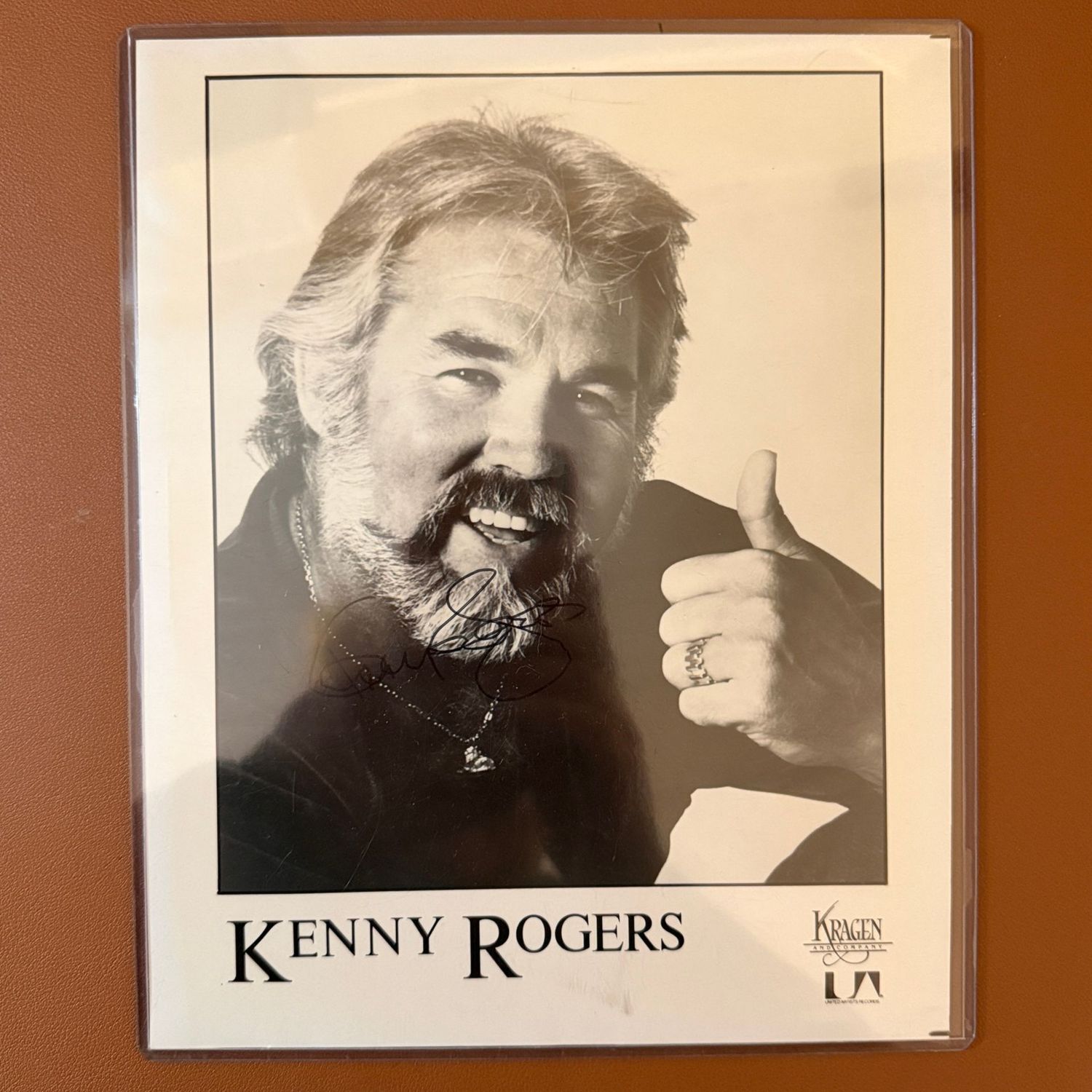 Autographed 8x10 #51 Kenny Rogers