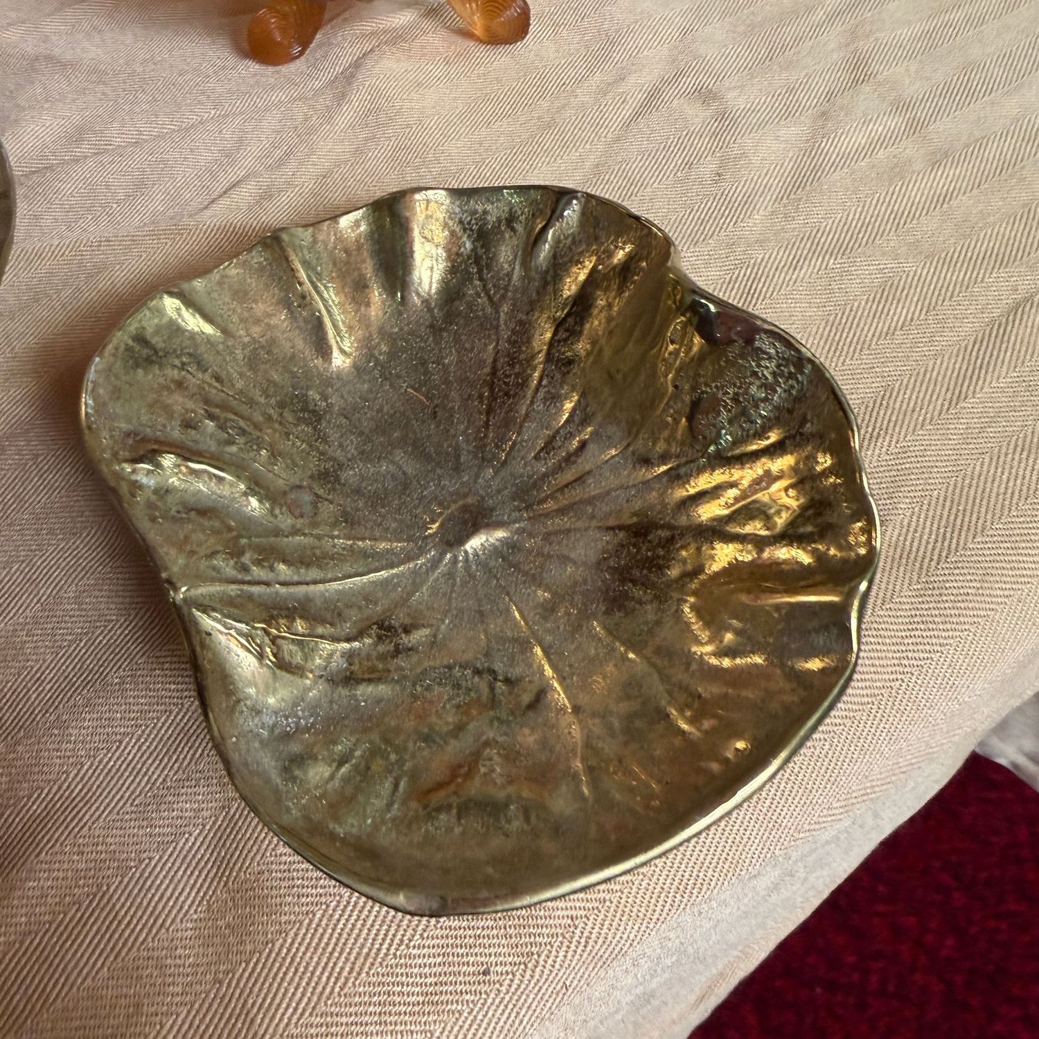 Virginia Metalcrafters brass lotus leaf dish, 5.5"