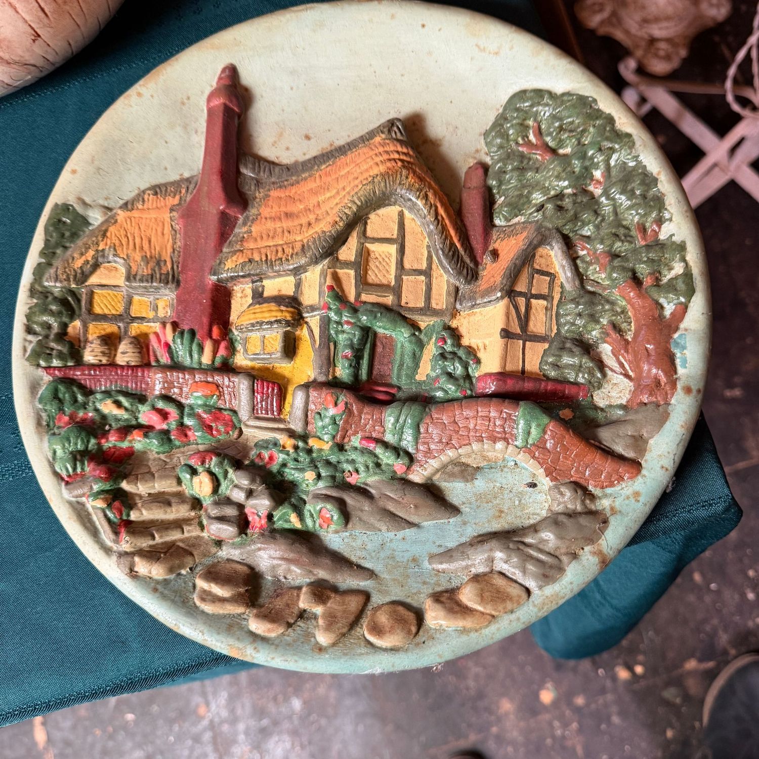 Vintage pottery/ceramic cottage plaque, 10"W