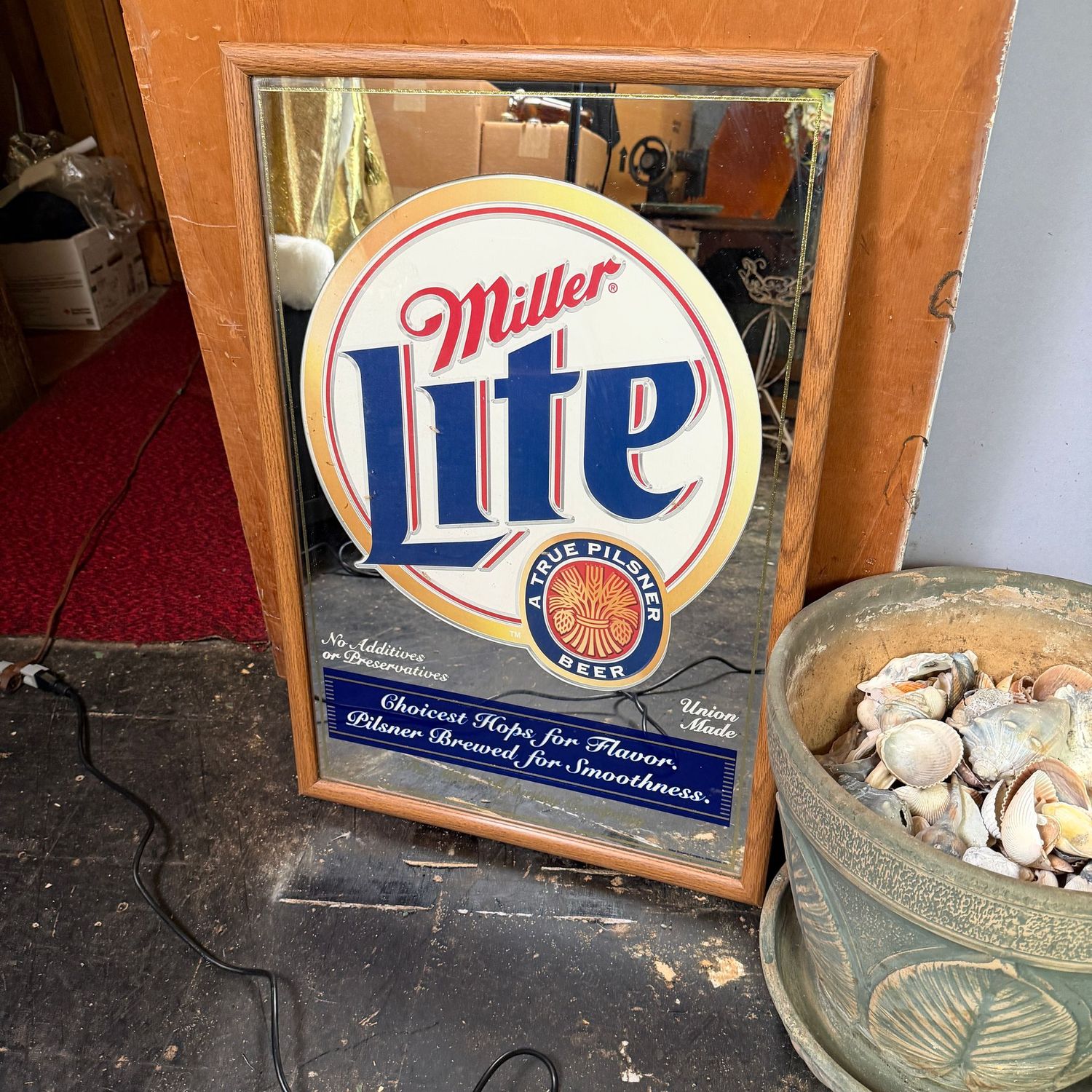 Miller Lite mirror (may need some cleaning) 30" x 21"
