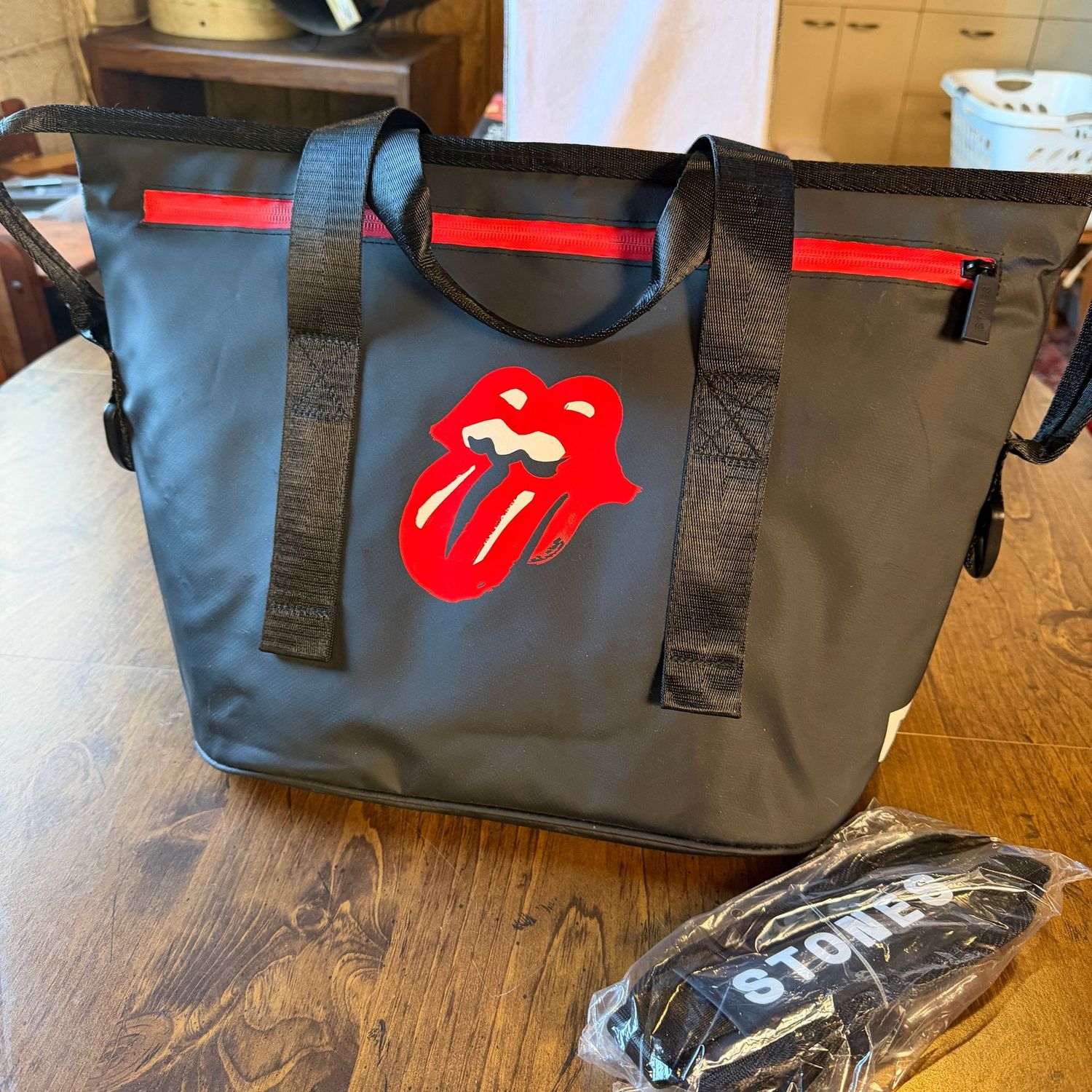 Rolling Stones padded No Filter messenger-style bag with handle (2 avail), unused, 13" x 20"