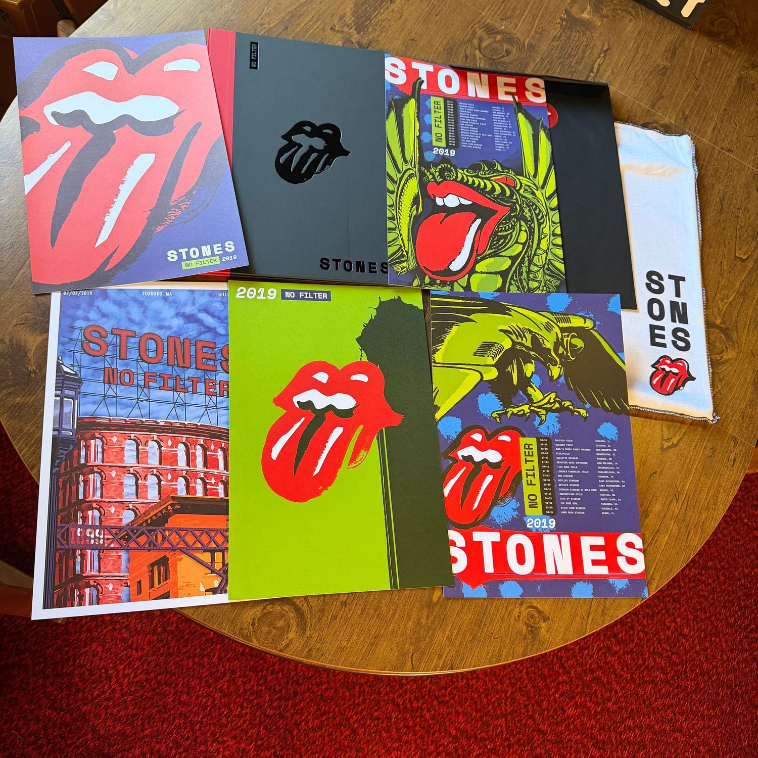 Rolling Stones VIP lithograph set with folder & bag, each are 9.5" x 15"