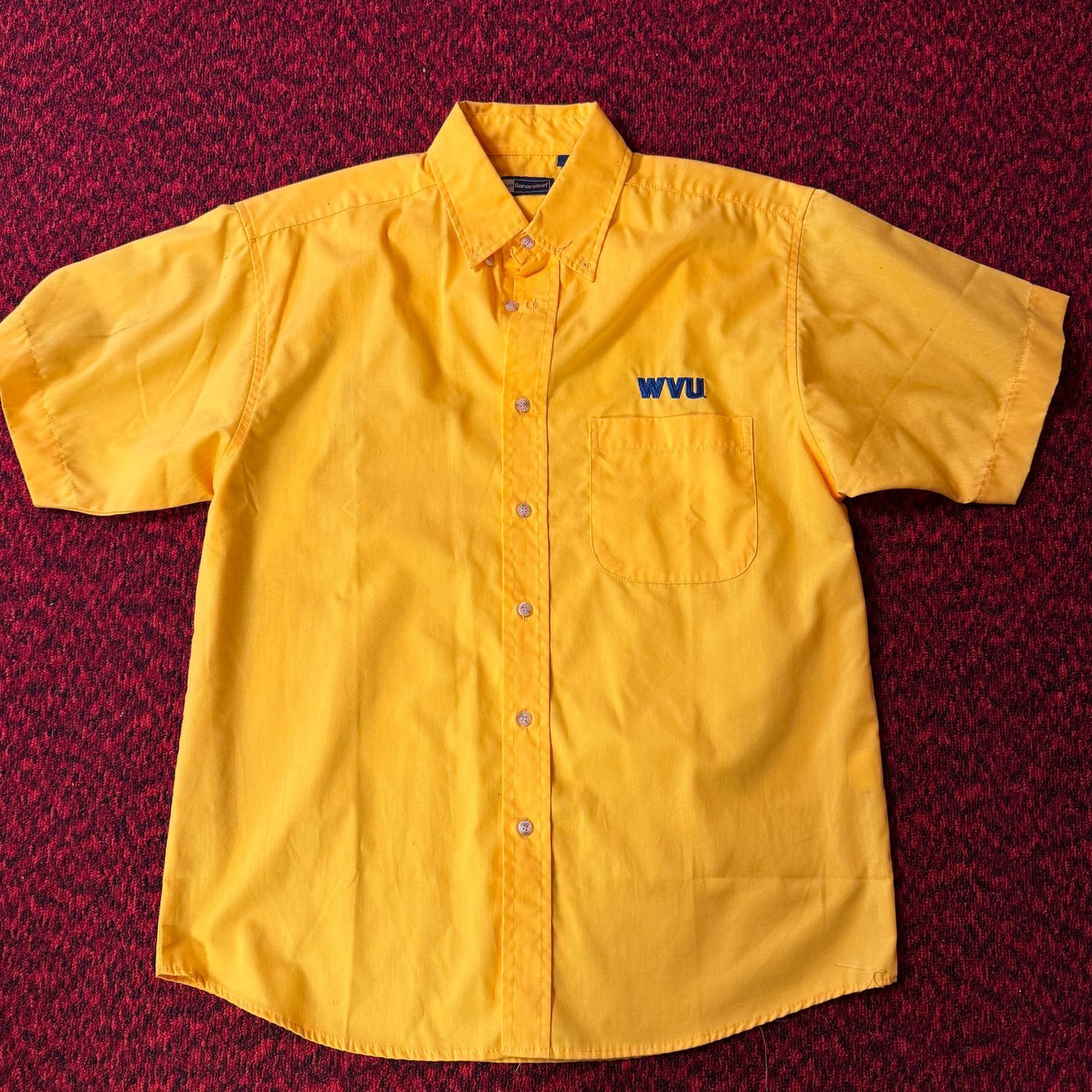 Yellow WVU button-down short-sleeve shirt, sizeM, lightweight