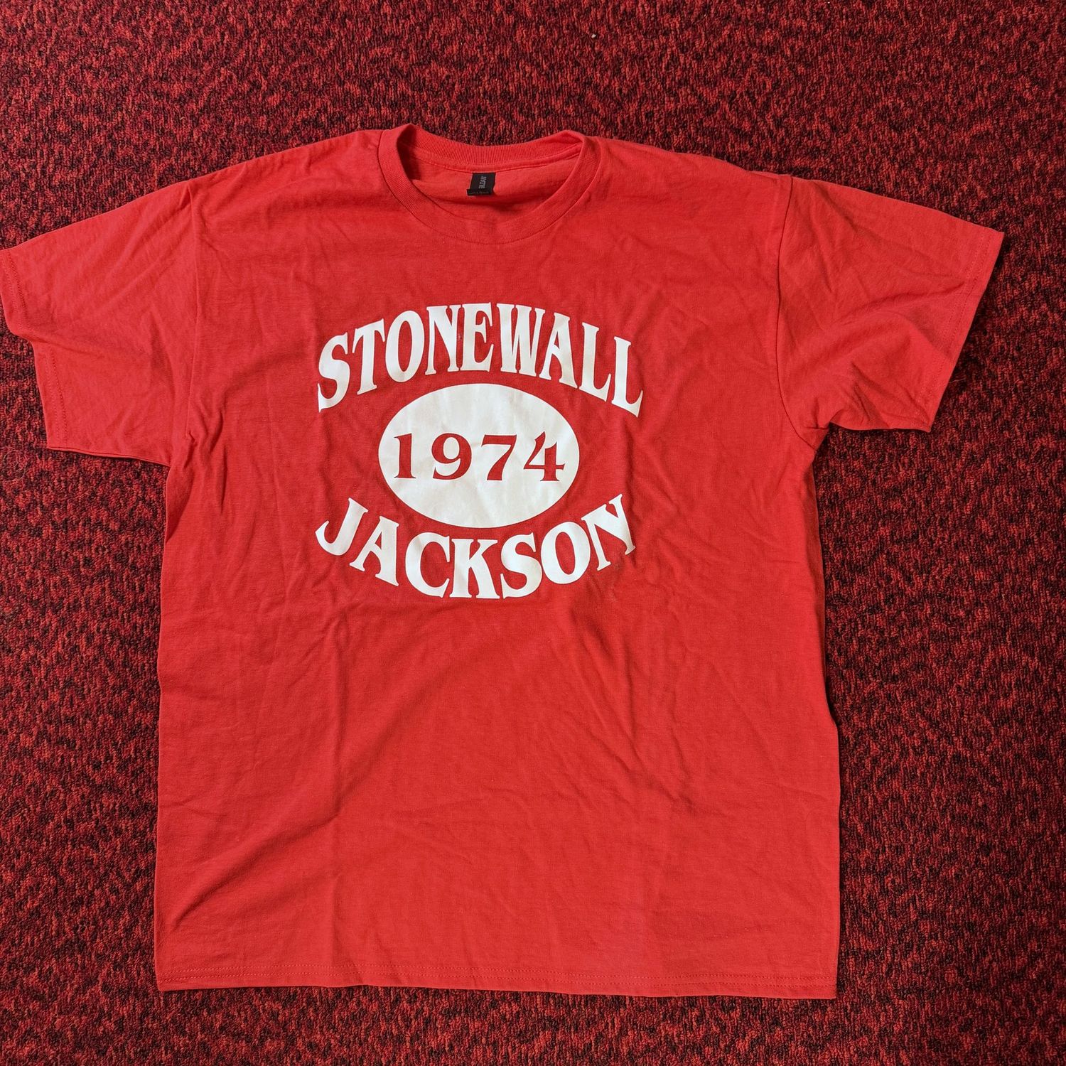 Stonewall Jackson 1974 red t-shirt, size L