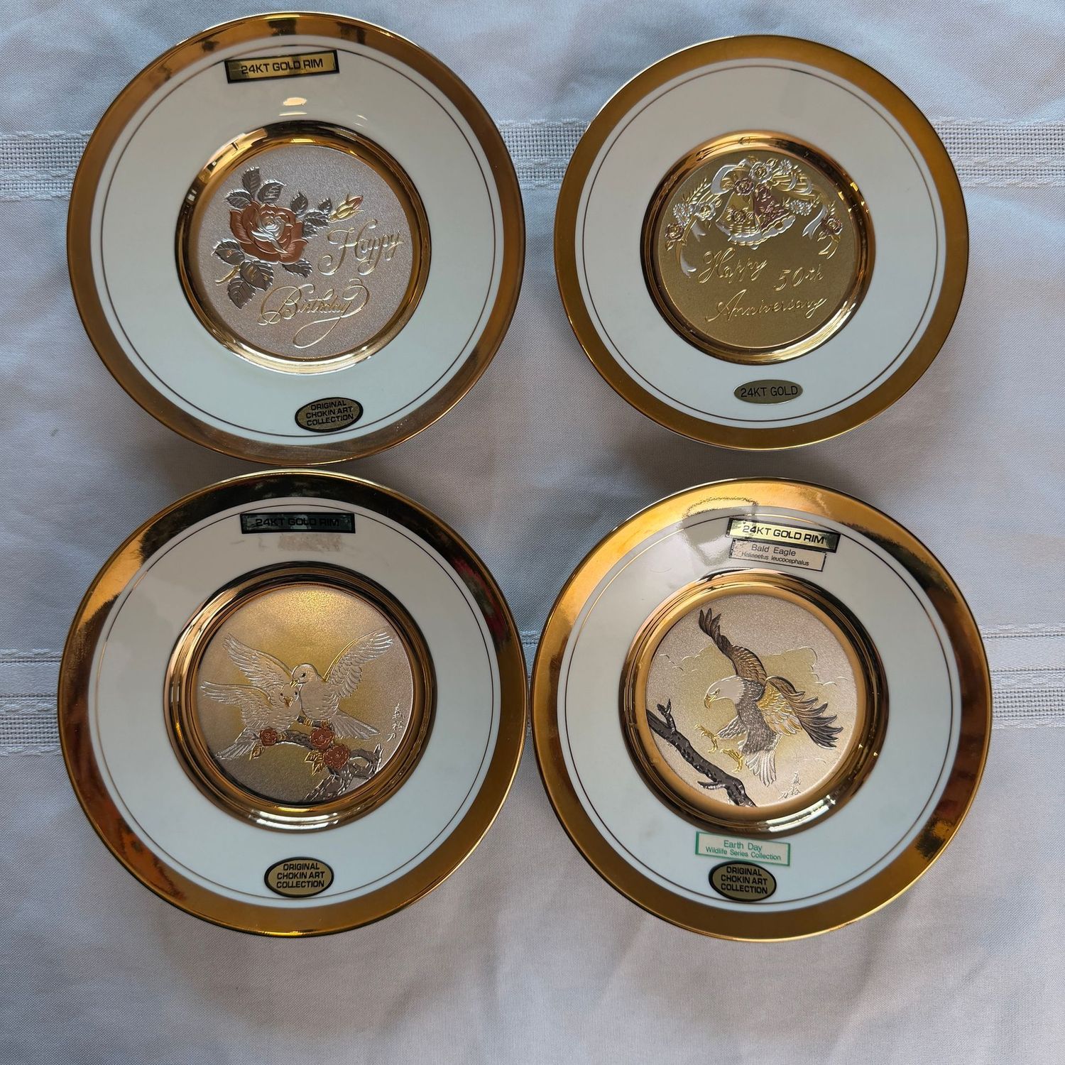 Decorative plates with 24K gold details, 6"