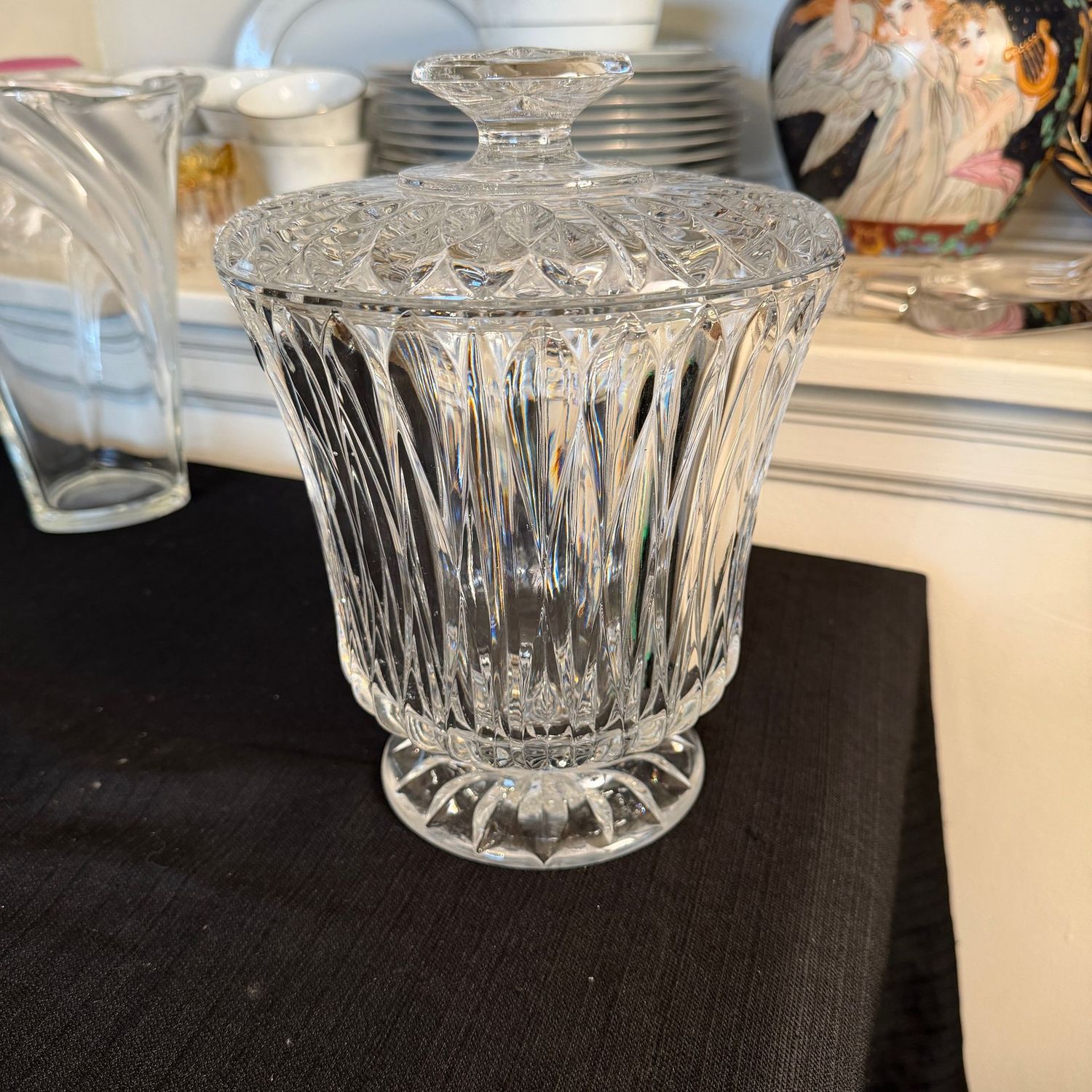 Large lead Crystal, Block Chalet cookie/biscuit jar, 10"H x 7"W