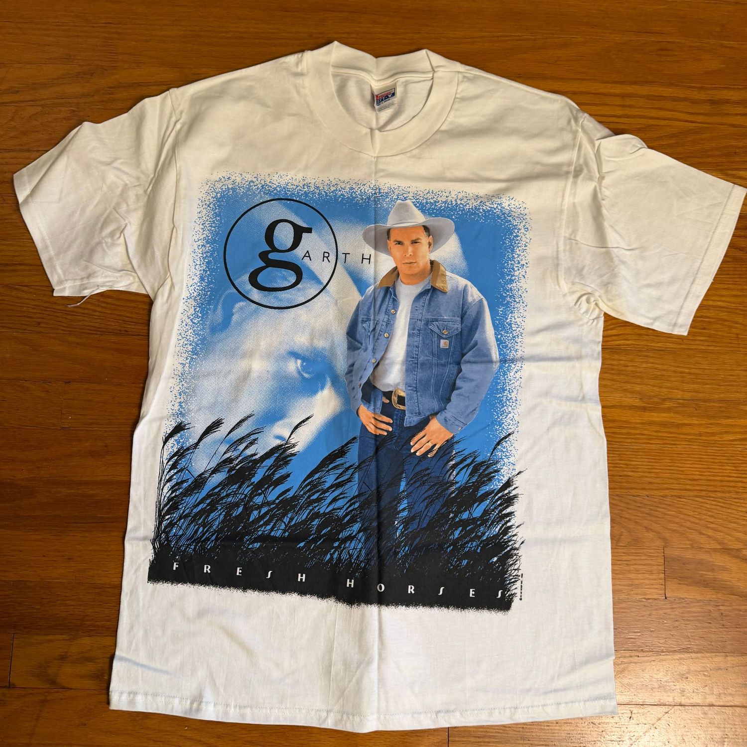 Garth Brooks World Tour t-shirt, size L