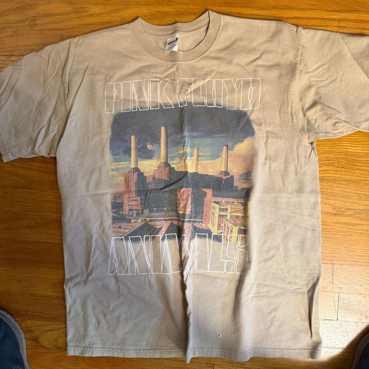 Pink Floyd Animals t-shirt, size L