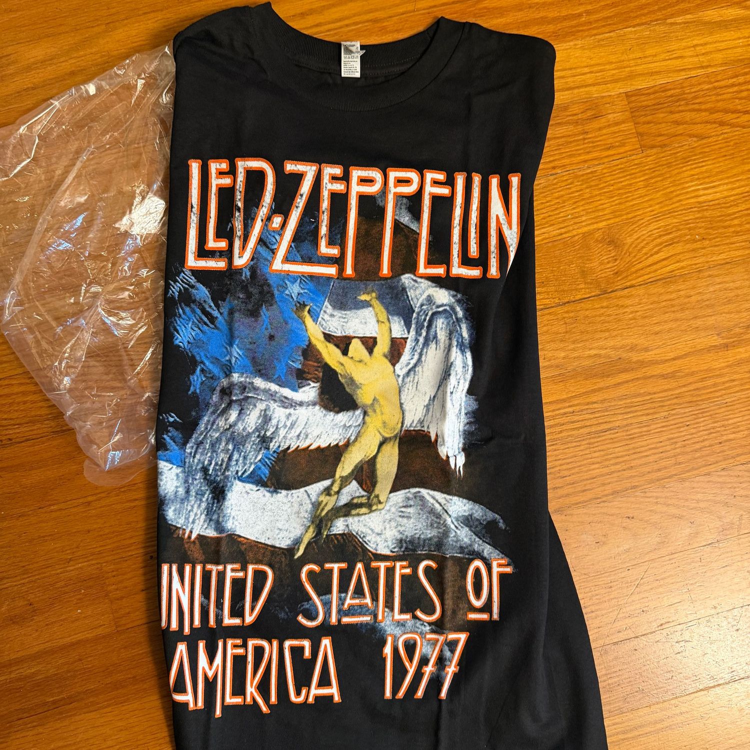Led Zeppelin black t-shirt, New in package, black with color print, size M